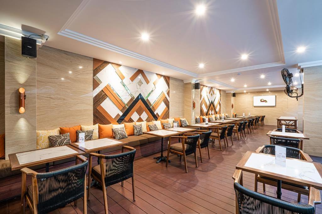 Pandawa All Suites Hotel Seminyak Exteriör bild